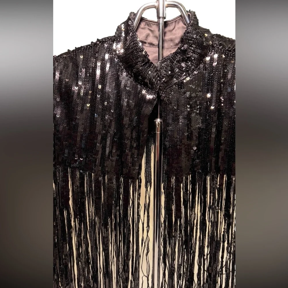 Zara Women’s Black FRINGED SEQUIN CAPE - Picture 5 of 6